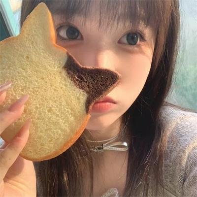 顶级白月光她开大了